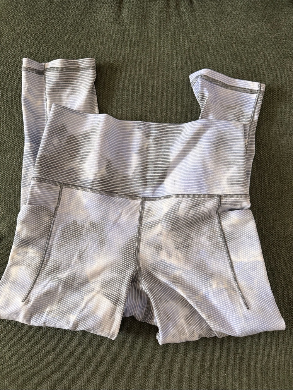 Athleta Cropped/CAPRI High-Waist Workout Leggings